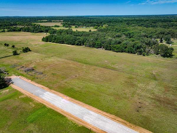 1.14 Acres of Residential Land for Sale in Atoka, Oklahoma