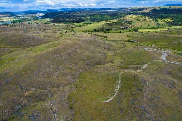 20 Acres of Recreational Land for Sale in Columbus, Montana