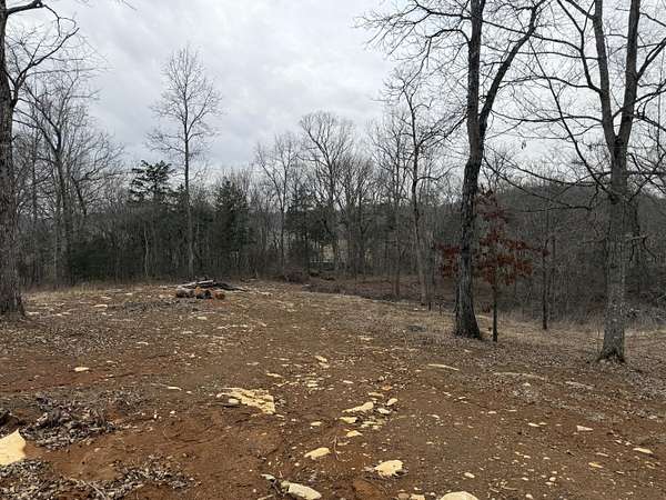 1.77 Acres of Residential Land for Sale in Mount Vernon, Kentucky