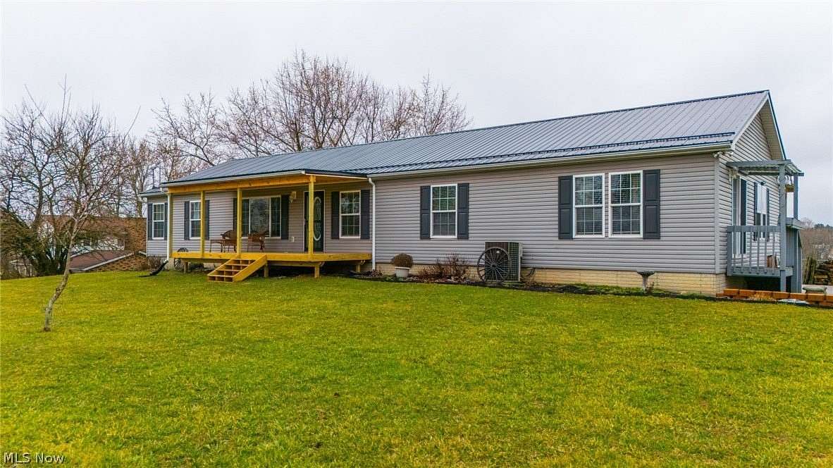 3.19 Acres of Land with Home for Sale in Flushing, Ohio