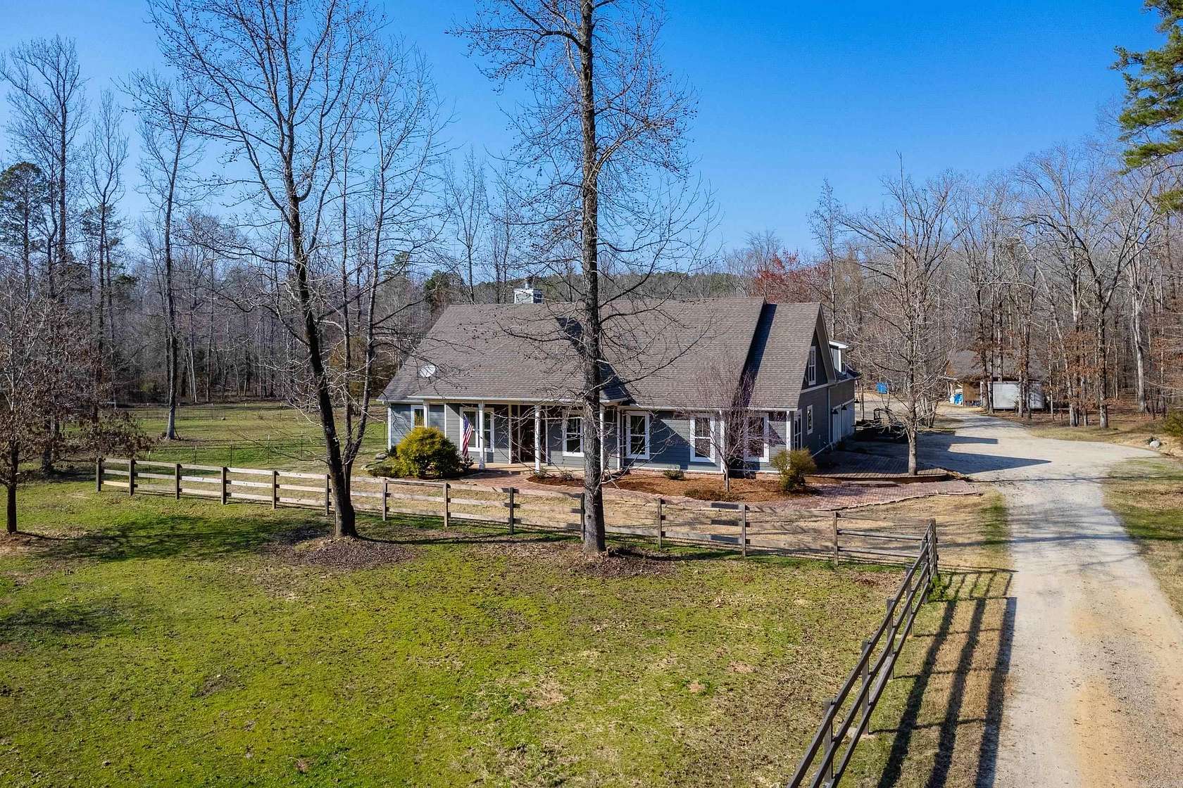 10 Acres of Land with Home for Sale in Little Rock, Arkansas