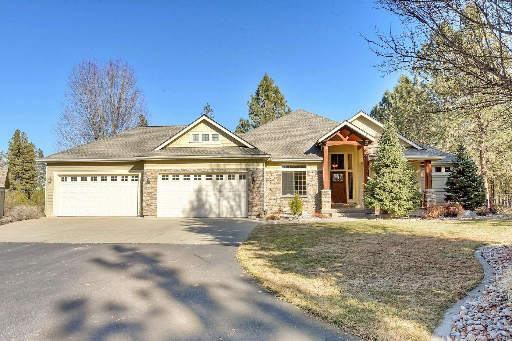 10 Acres of Land with Home for Sale in Colbert, Washington