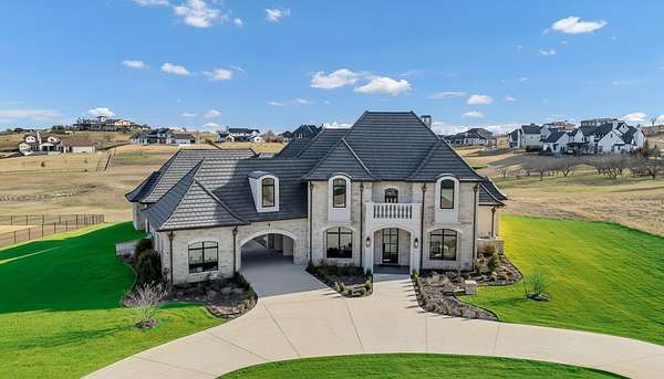 2 Acres of Land with Home for Sale in Aledo, Texas