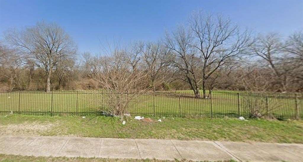 5.17 Acres of Mixed-Use Land for Sale in Dallas, Texas