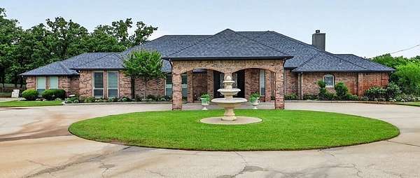3 Acres of Land with Home for Sale in Mansfield, Texas
