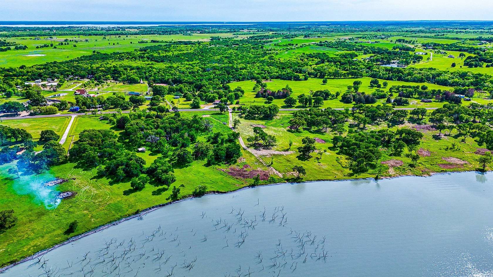 1 Acre of Residential Land for Sale in Corsicana, Texas
