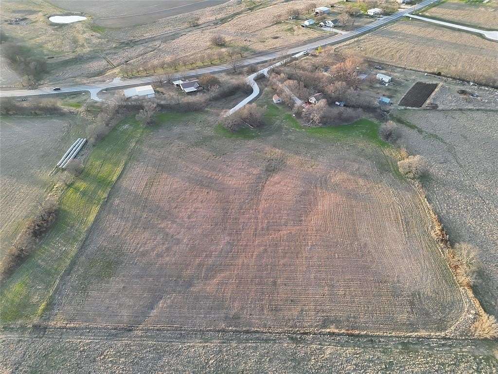 8.2 Acres of Residential Land for Sale in Myra, Texas