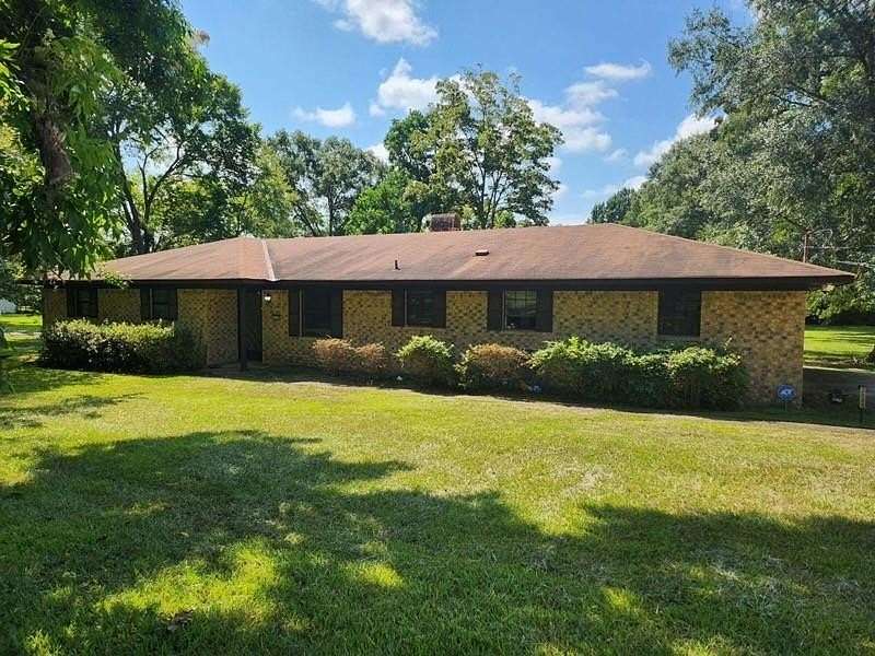 4 Acres of Land with Home for Sale in Shreveport, Louisiana