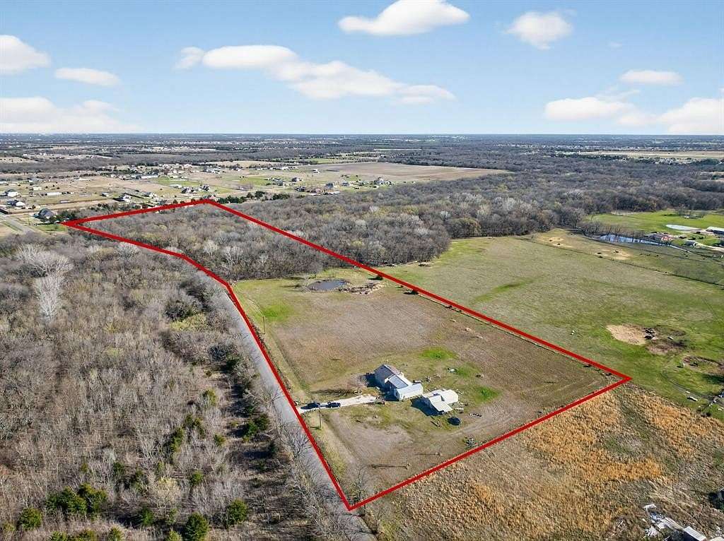 14.8 Acres of Land with Home for Sale in Caddo Mills, Texas
