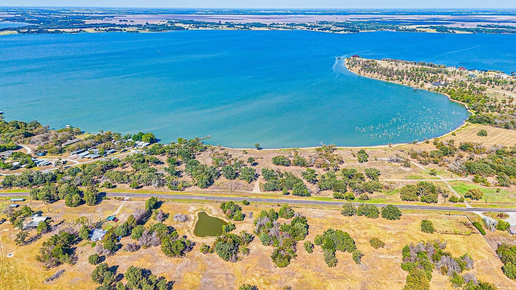 1 Acre of Residential Land for Sale in Corsicana, Texas