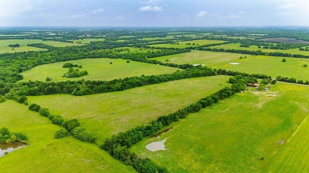 20 Acres of Recreational & Residential Land for Sale in Commerce, Texas