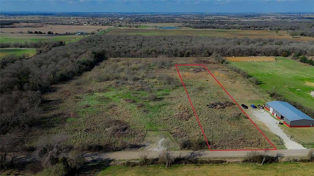1.45 Acres of Residential Land for Sale in Cleburne, Texas