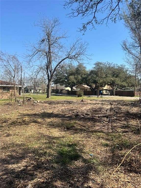 1.58 Acres of Mixed-Use Land for Sale in Houston, Texas