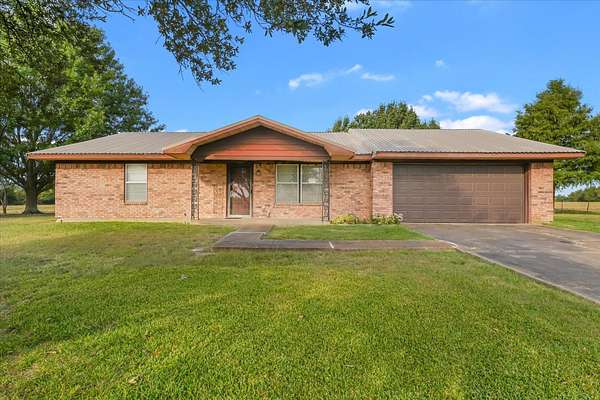 33 Acres of Land with Home for Sale in Bonham, Texas