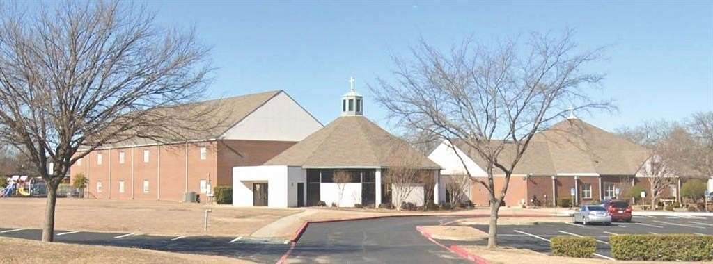 15 Acres of Commercial Land for Lease in Arlington, Texas