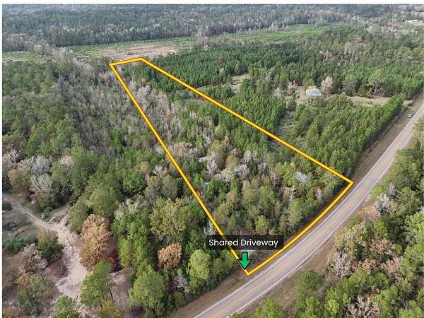6.64 Acres of Residential Land for Sale in Corrigan, Texas