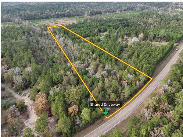 6.64 Acres of Residential Land for Sale in Corrigan, Texas