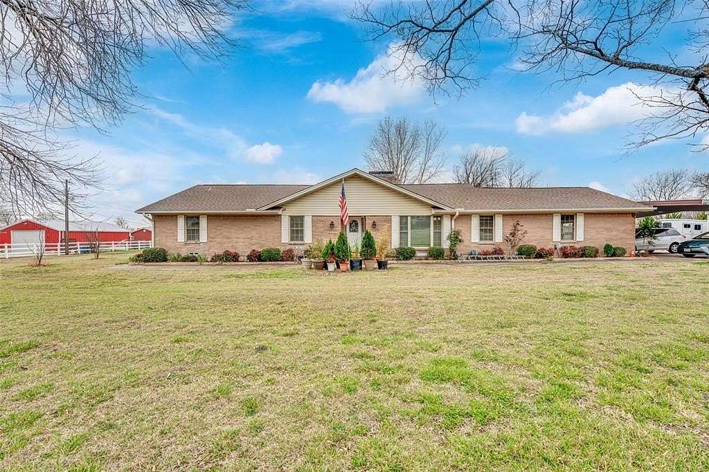 3.22 Acres of Land with Home for Sale in Sachse, Texas