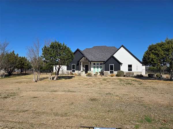 2 Acres of Land with Home for Sale in Weatherford, Texas