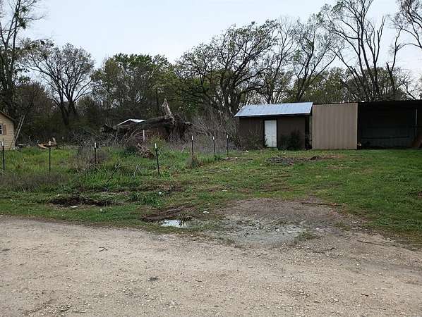 0.25 Acres of Residential Land for Sale in Trinidad, Texas