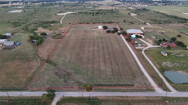 10 Acres of Agricultural Land for Sale in Ponder, Texas