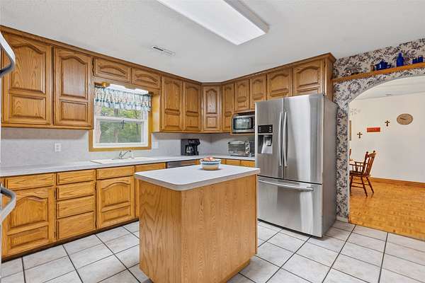 6 Acres of Land with Home for Sale in Bonham, Texas