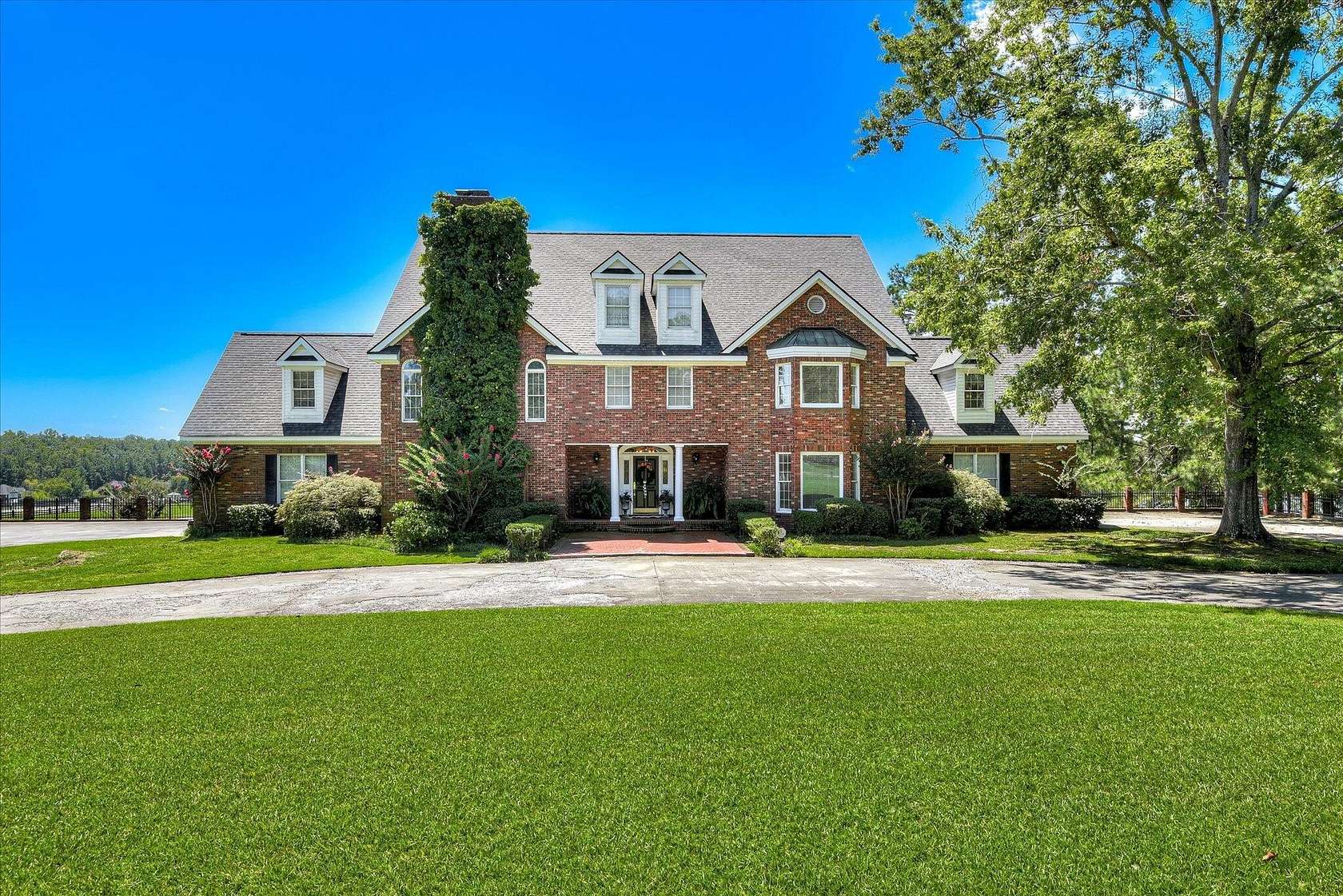 2.53 Acres of Land with Home for Sale in Evans, Georgia