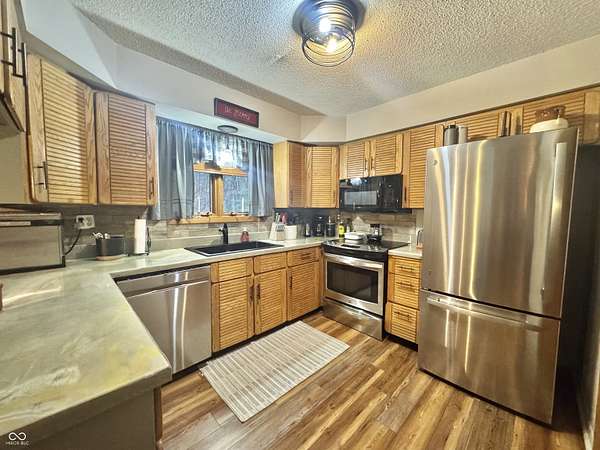 5 Acres of Land with Home for Sale in Jasonville, Indiana