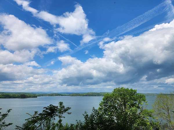 0.55 Acres of Residential Land for Sale in Ten Mile, Tennessee