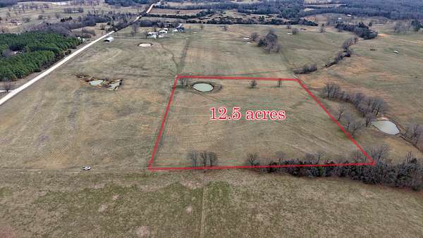 12.5 Acres of Land for Sale in Melbourne, Arkansas