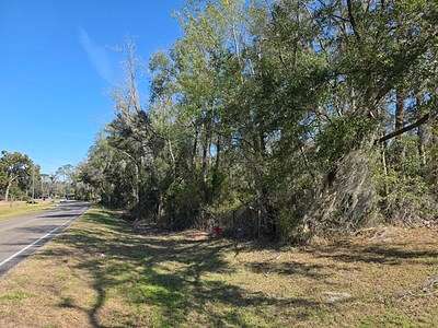 3.8 Acres of Land for Sale in Lake City, Florida