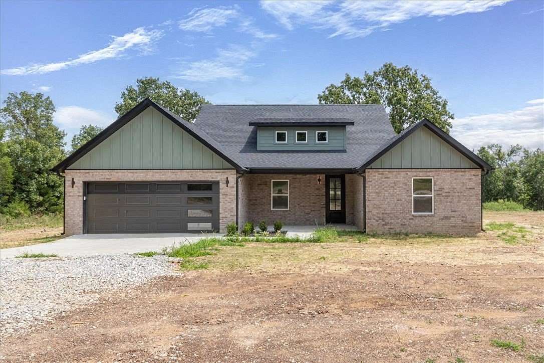 2 Acres of Land with Home for Sale in Prairie Grove, Arkansas