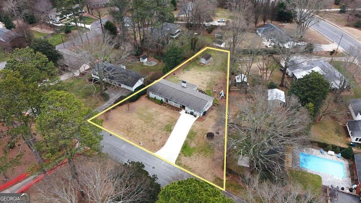 0.53 Acres of Residential Land for Sale in Alpharetta, Georgia