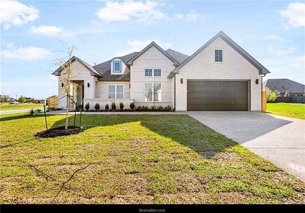 3 Acres of Land with Home for Sale in Marquez, Texas