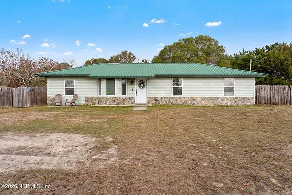 1.9 Acres of Land with Home for Sale in Middleburg, Florida