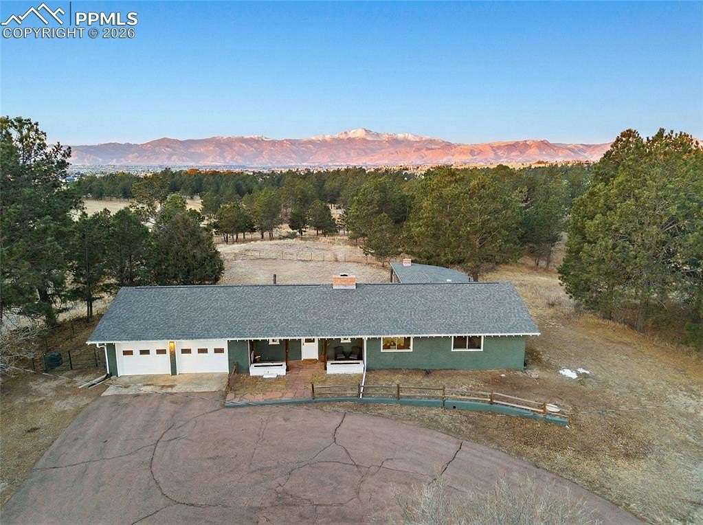 10 Acres of Land with Home for Sale in Colorado Springs, Colorado