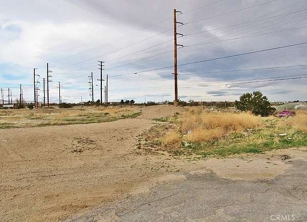 0.17 Acres of Residential Land for Sale in Mojave, California