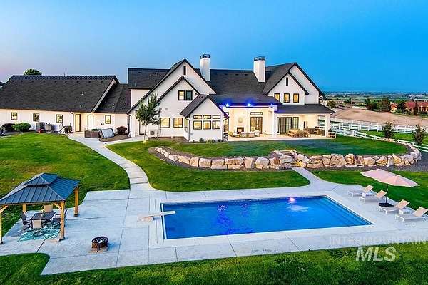 4.64 Acres of Land with Home for Sale in Nampa, Idaho