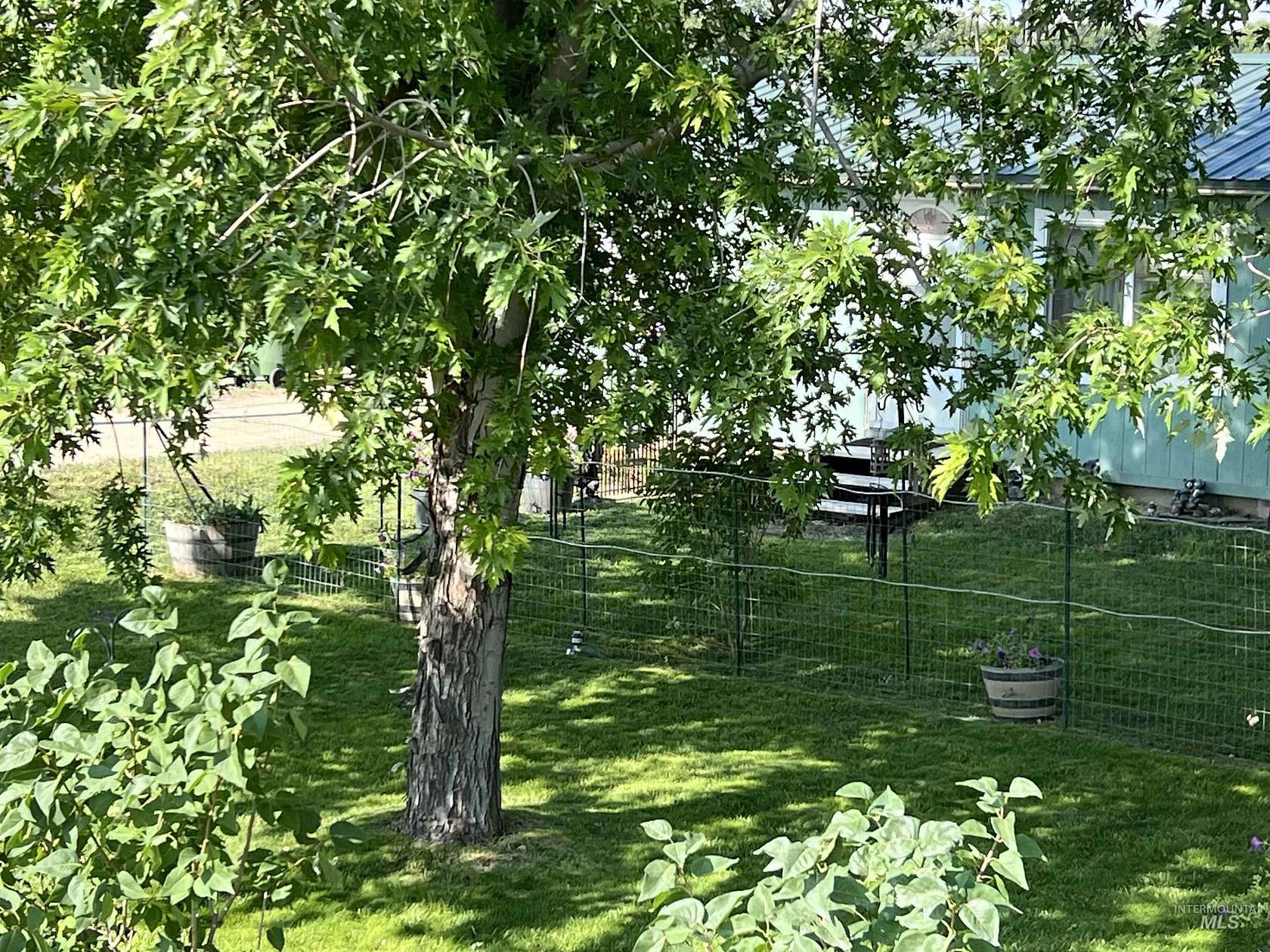 9.37 Acres of Land for Sale in Parma, Idaho