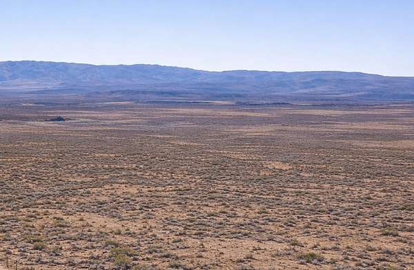 40 Acres of Land for Sale in Jordan Valley, Oregon
