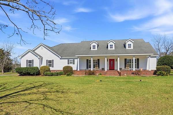 3.8 Acres of Land with Home for Sale in Hahira, Georgia