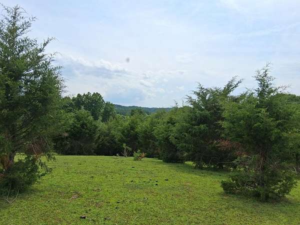 9.76 Acres of Land for Sale in Bybee, Tennessee