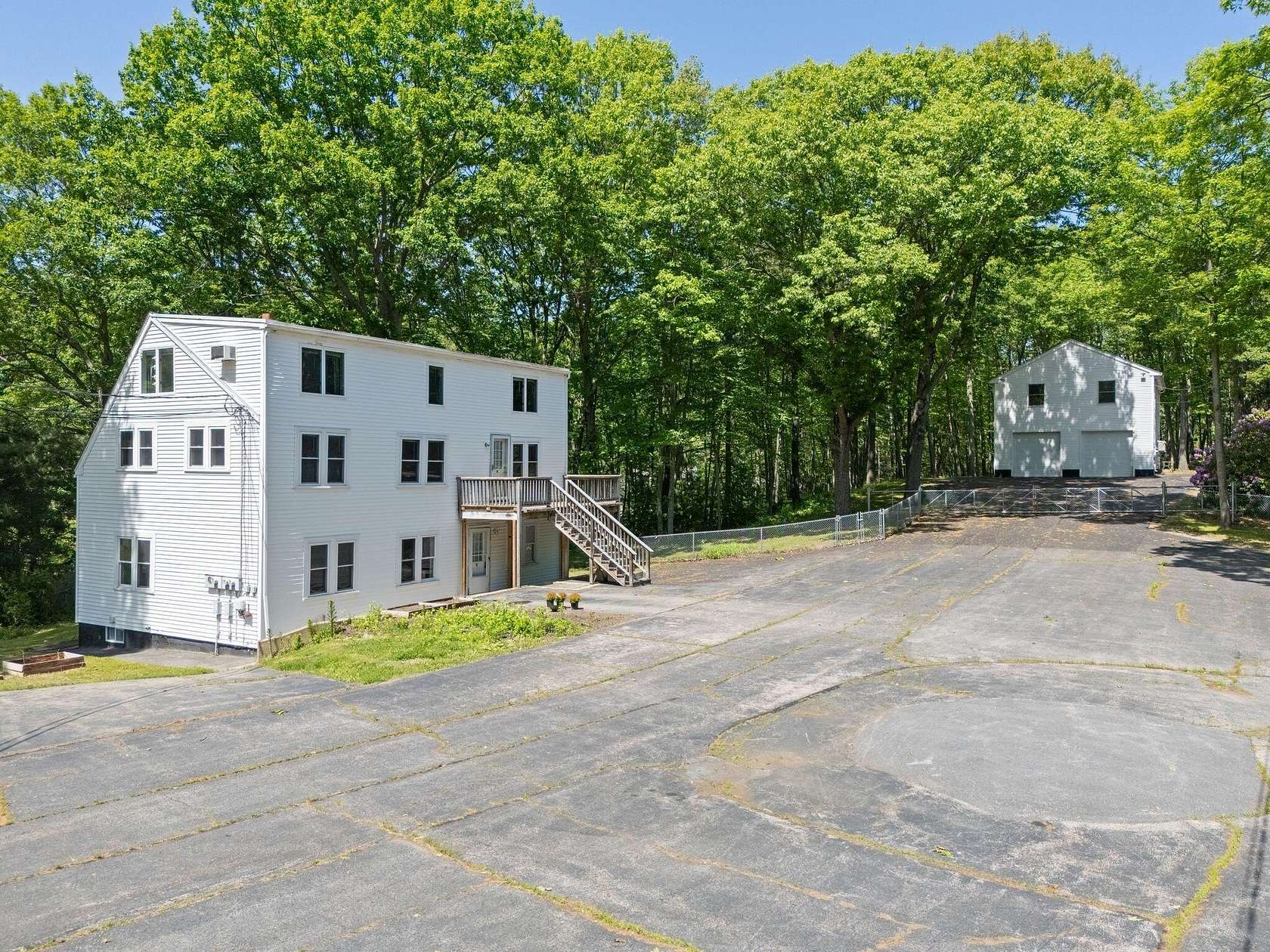 2.7 Acres of Improved Residential Land for Sale in Kittery, Maine