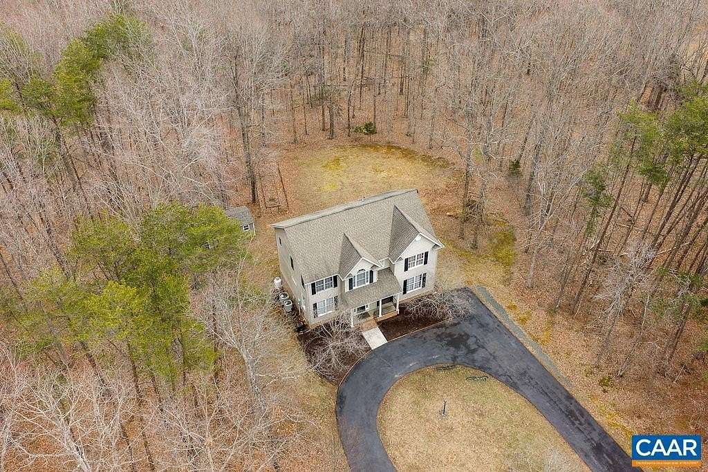 3.46 Acres of Land with Home for Sale in Palmyra, Virginia