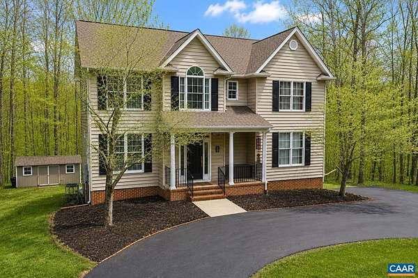 3.46 Acres of Land with Home for Sale in Palmyra, Virginia