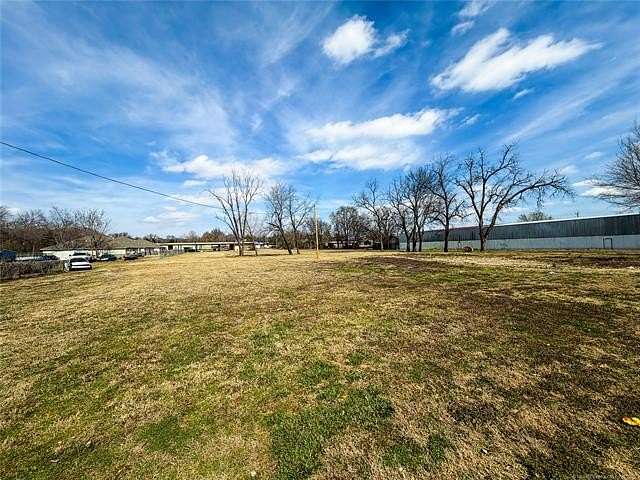 2.25 Acres of Commercial Land for Sale in Tahlequah, Oklahoma