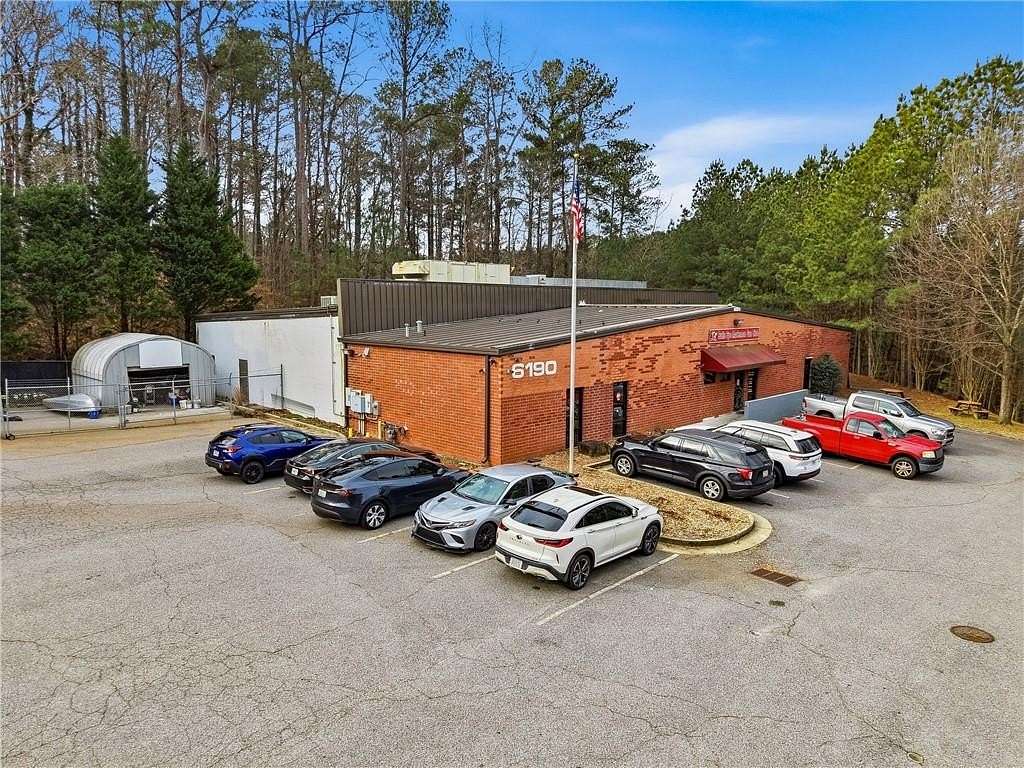4.72 Acres of Improved Commercial Land for Sale in Cumming, Georgia