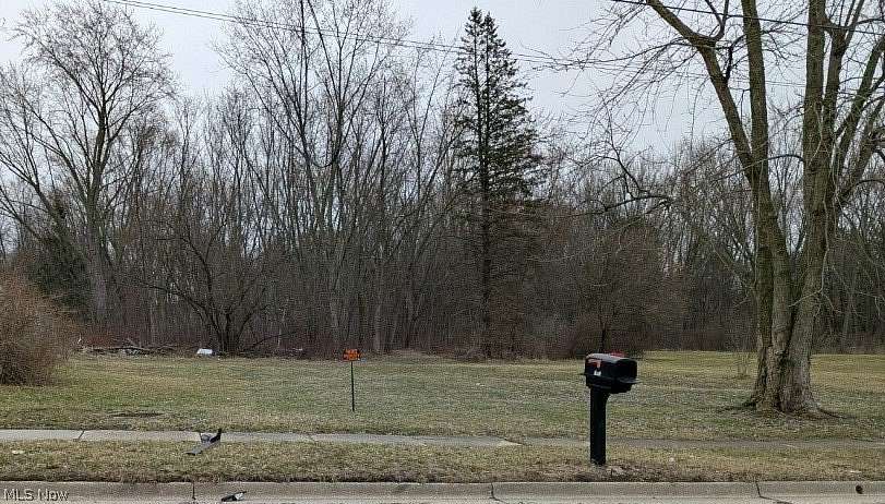 1.85 Acres of Residential Land for Sale in Akron, Ohio