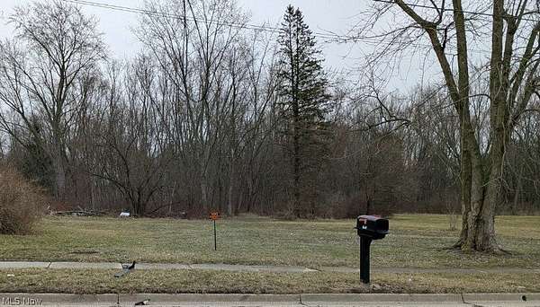 1.85 Acres of Residential Land for Sale in Akron, Ohio