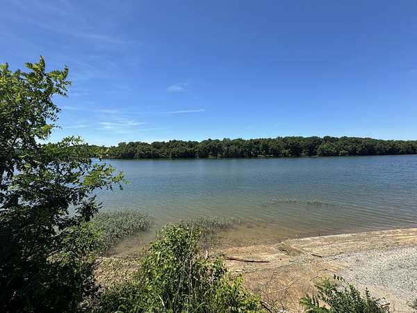 0.48 Acres of Land for Sale in Clifton, Tennessee